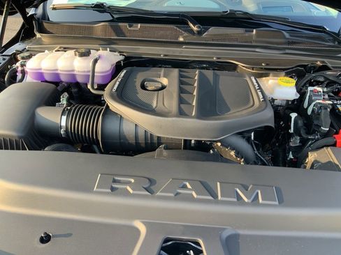 New 2026 RAM 1500 Limited AWD/4WD image 18