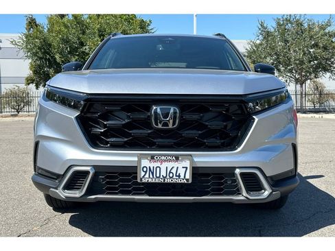 Used 2025 Honda CR-V Sport Touring image 9