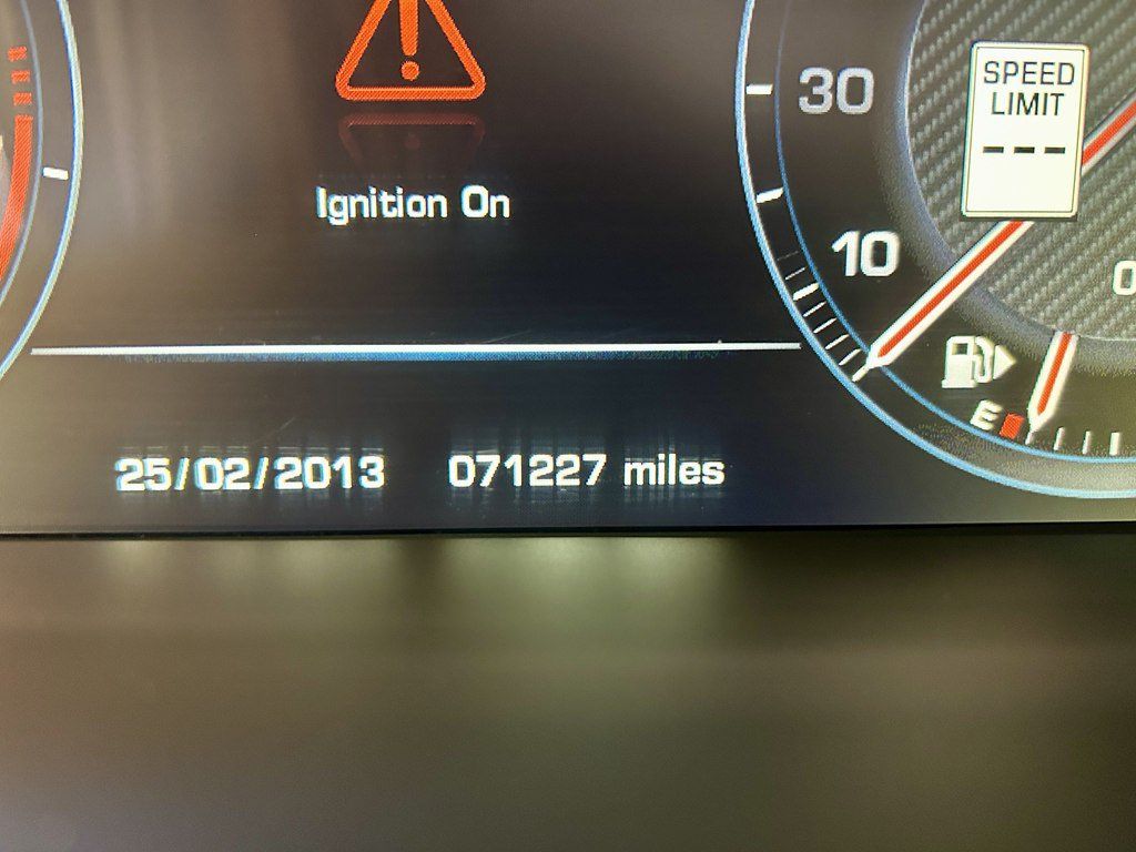 Used 2016 Land Rover Range Rover Supercharged AWD/4WD image 19