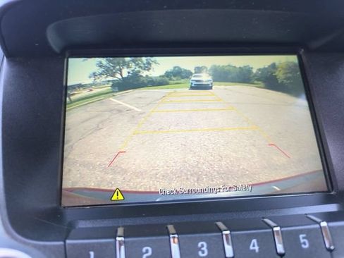 Used 2017 GMC Terrain SLT w/ Open Road Package AWD/4WD image 15