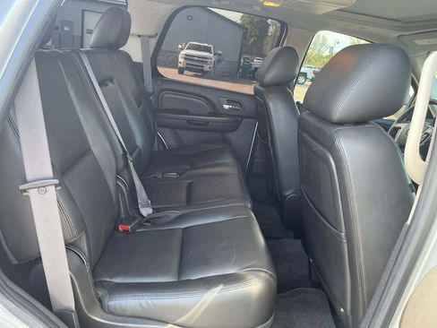 Used 2011 GMC Yukon Denali AWD/4WD image 29