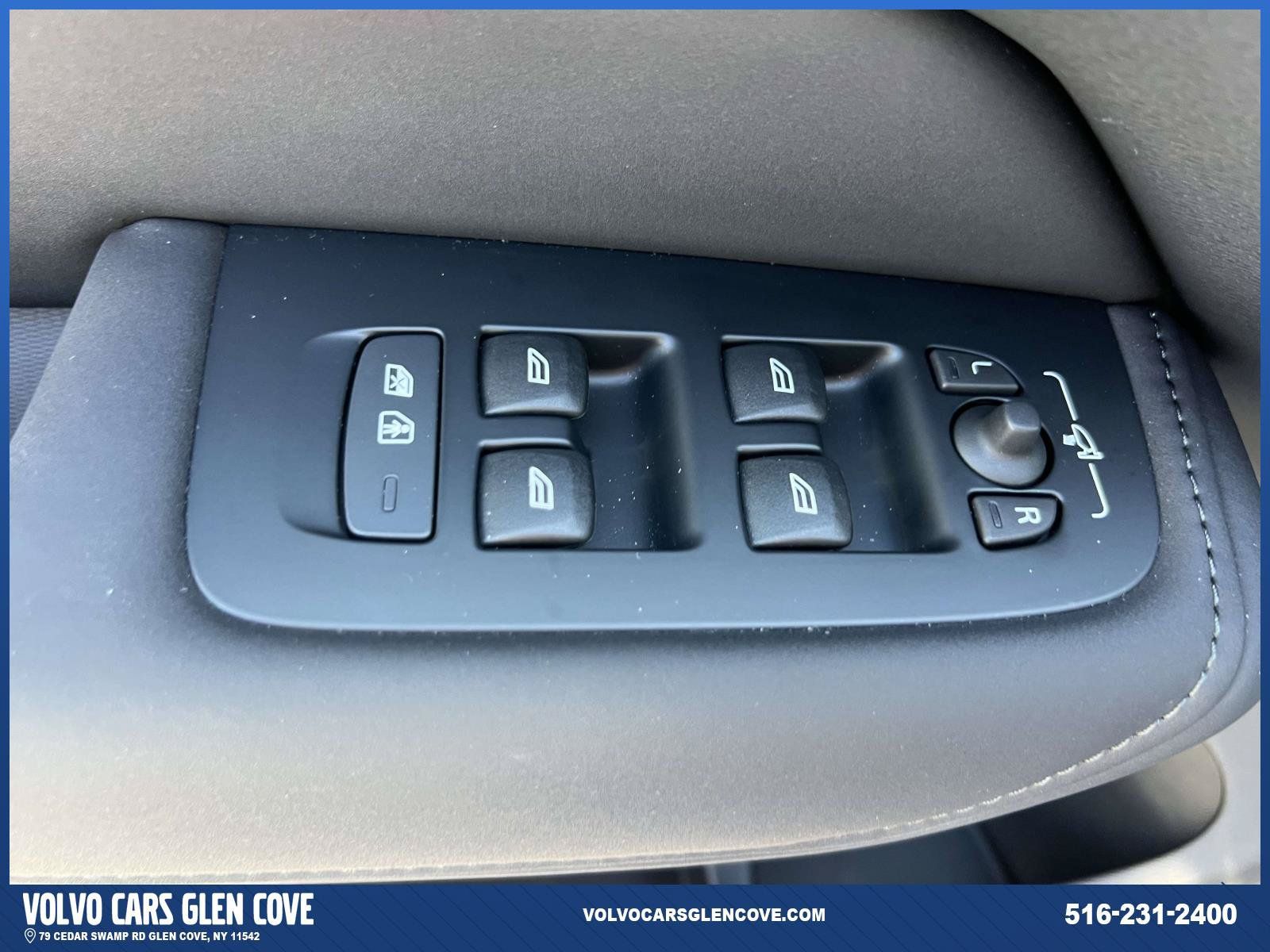 Certified 2026 Volvo XC60 B5 Plus w/ Protection Package Premier AWD/4WD image 15