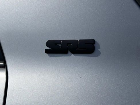 Used 2020 Toyota 4Runner SR5 Premium AWD/4WD image 13