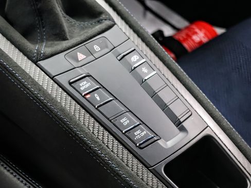 Used 2024 Porsche 718 Cayman GT4 RS image 23