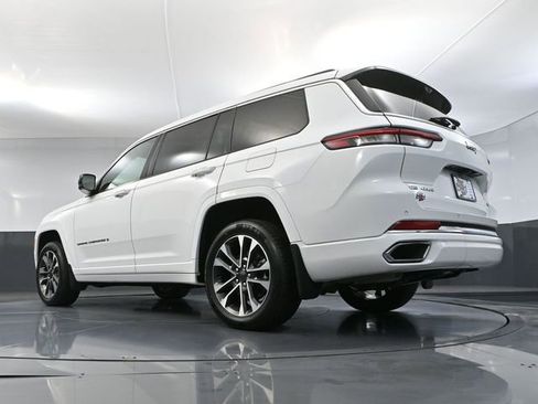 Used 2023 Jeep Grand Cherokee L Overland w/ Advanced Protech Group III image 64