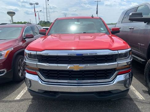 Used 2018 Chevrolet Silverado 1500 LT w/ All Star Edition AWD/4WD image 5