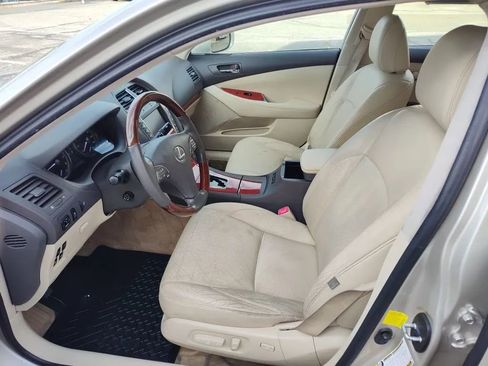 Used 2011 Lexus ES 350 FWD image 11