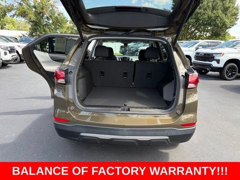 Used 2024 Chevrolet Equinox LT FWD image 16