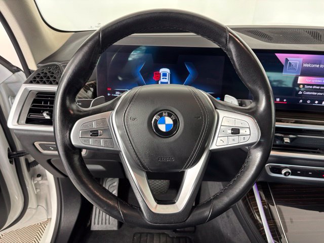 Used 2025 BMW X7 xDrive40i w/ Premium Package AWD/4WD image 12