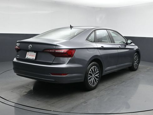 Used 2021 Volkswagen Jetta FWD image 19