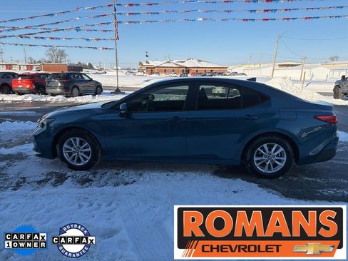 Used 2025 Toyota Camry LE image 6