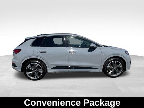 Used 2024 Audi Q4 e-tron Premium w/ Convenience Package image 4