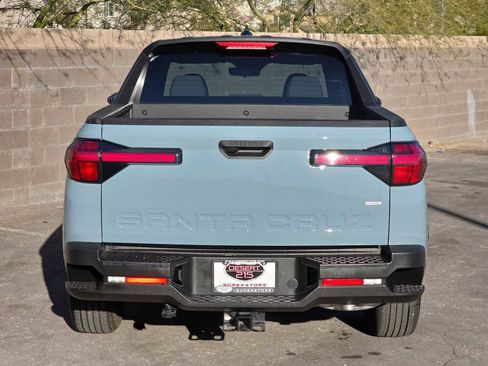 Used 2025 Hyundai Santa Cruz SE image 8