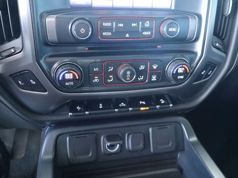 Used 2016 GMC Sierra 1500 SLT w/ All-Terrain Package image 22