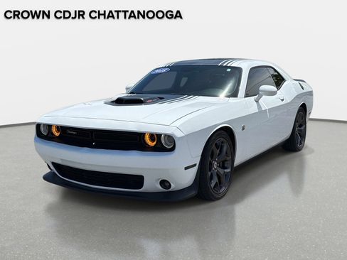 Certified 2018 Dodge Challenger R/T Scat Pack RWD image 8