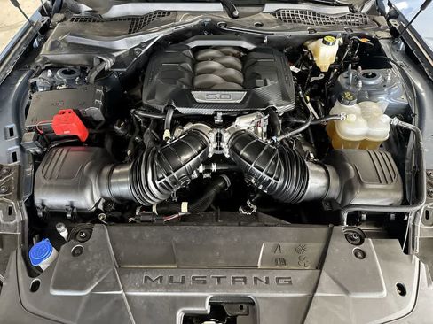 Used 2025 Ford Mustang GT Premium RWD image 12
