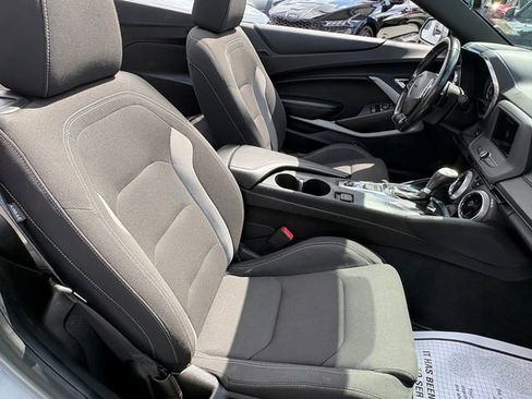 Used 2023 Chevrolet Camaro LT RWD image 19