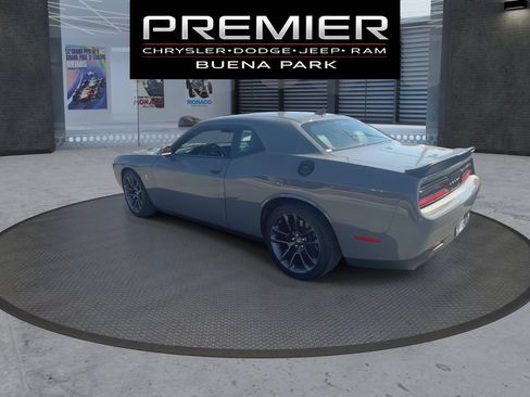 Certified 2023 Dodge Challenger R/T Scat Pack w/ Plus Package RWD image 6