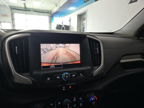 Used 2022 GMC Terrain SLE w/ Driver Convenience Package AWD/4WD image 23