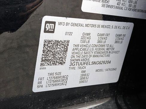 Used 2022 GMC Sierra 1500 AT4X image 25