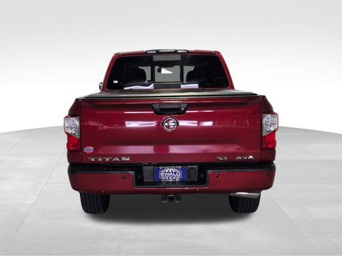 Used 2017 Nissan Titan SL AWD/4WD image 23