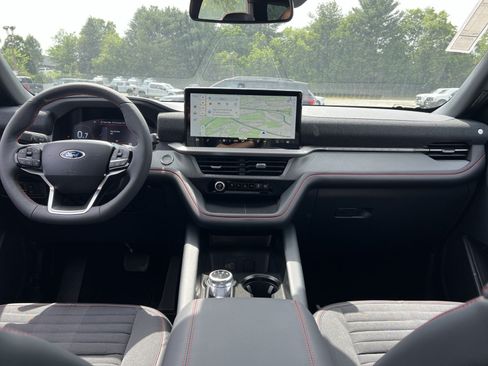 New 2026 Ford Explorer ST-Line w/ ST-Line Street Pack AWD/4WD image 23