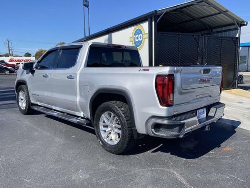 Used 2019 GMC Sierra 1500 SLT w/ SLT Premium Plus Package image 3