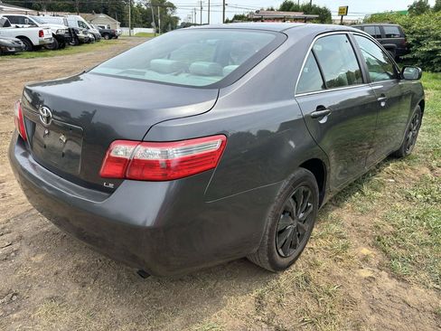Used 2008 Toyota Camry LE FWD image 5