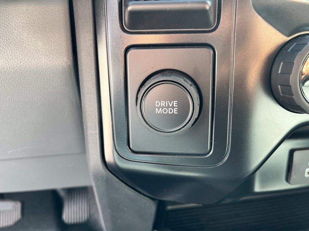 Used 2025 Ford F350 XL RWD image 25
