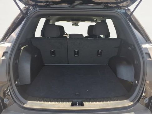 Used 2026 GMC Terrain Elevation FWD image 21