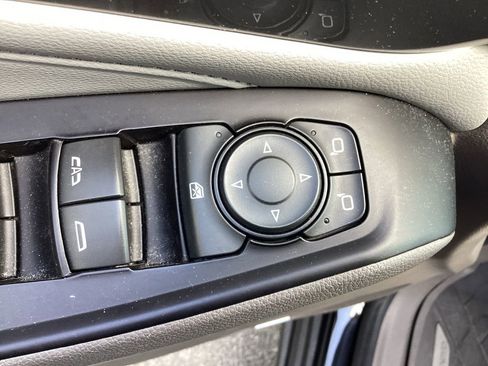 Used 2018 Chevrolet Traverse LT w/ LPO, Floor Liner Package AWD/4WD image 52