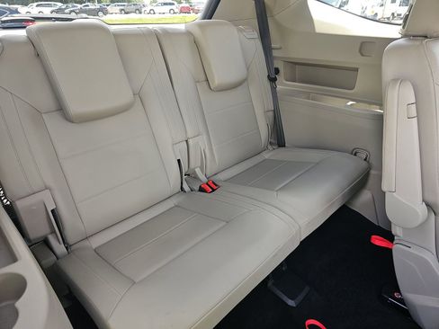 Used 2021 Volkswagen Atlas SE FWD image 15