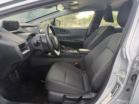 Used 2023 Toyota Prius LE FWD image 23