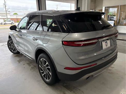 Used 2022 Lincoln Corsair AWD w/ Equipment Group 101A image 5