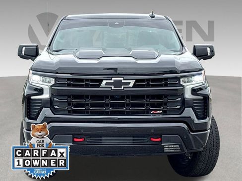 Used 2025 Chevrolet Silverado 1500 LT Trail Boss w/ Convenience Package II AWD/4WD image 2