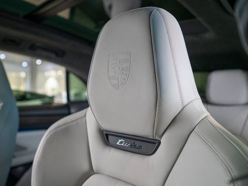 New 2025 Porsche Macan Turbo Electric image 22