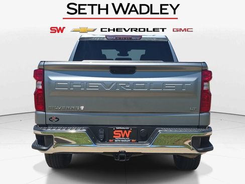 Used 2023 Chevrolet Silverado 1500 LT AWD/4WD image 6