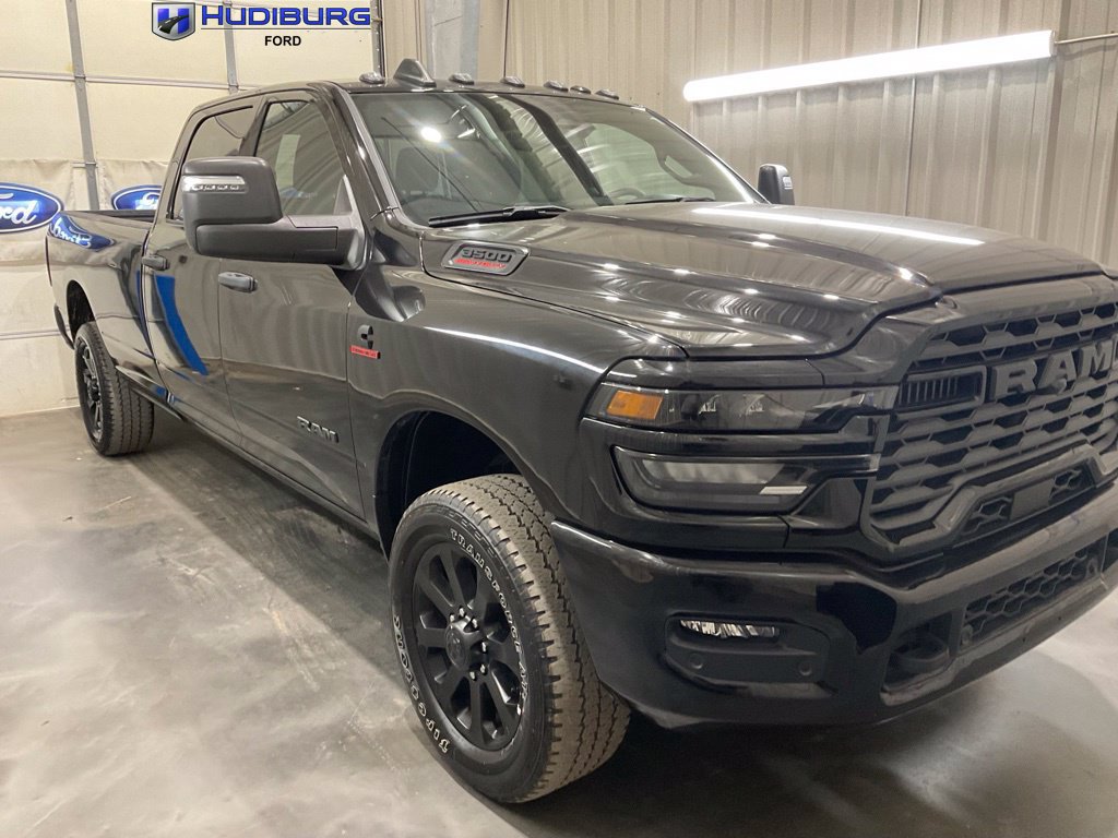 Used 2026 RAM 3500 Big Horn AWD/4WD image 1