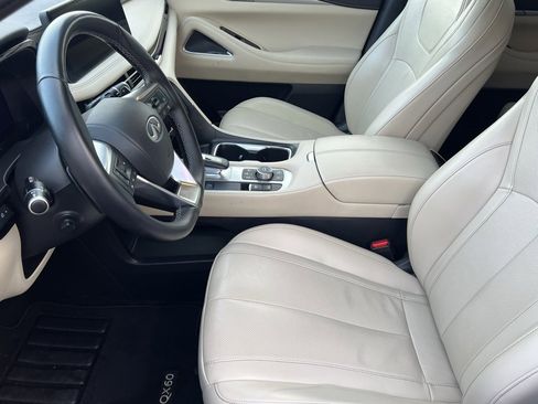Used 2023 INFINITI QX60 Sensory image 12