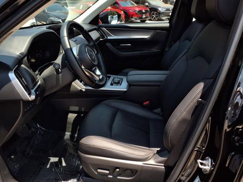 Certified 2025 MAZDA CX-70 Plug-In Hybrid w/ Premium Pkg image 18