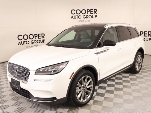 Used 2022 Lincoln Corsair FWD w/ Premium Package image 10