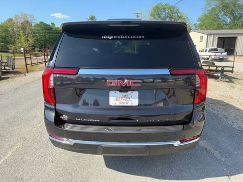 Used 2025 GMC Yukon Elevation w/ Elevation Premium Package image 4