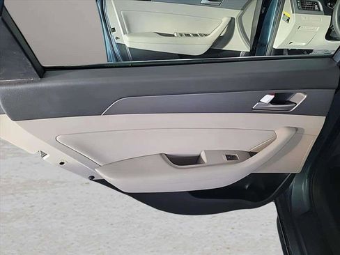 Used 2016 Hyundai Sonata SE image 20