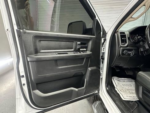 Used 2020 RAM 3500 Tradesman AWD/4WD image 17