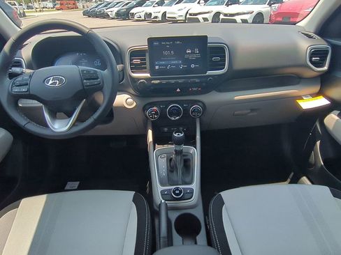 New 2026 Hyundai Venue SEL FWD image 17