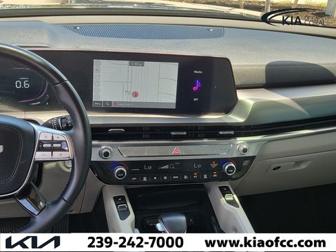Certified 2024 Kia Telluride S w/ S Sunroof Package FWD image 20