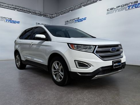 Used 2015 Ford Edge SEL w/ Equipment Group 201A FWD image 3