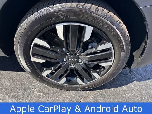 Used 2025 Kia Telluride SX Prestige image 15