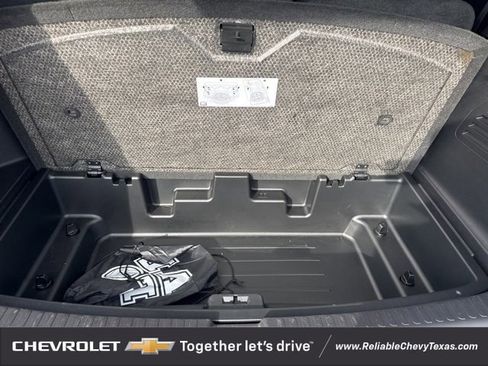Certified 2024 Chevrolet Traverse RS image 12