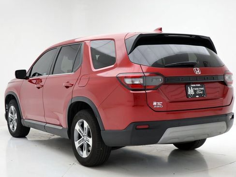 Used 2024 Honda Pilot EX-L image 8